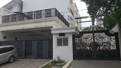 Kesempatan Langka, rumah Mewah di Kayu Putih, Jakarta Timur, LB 280m²