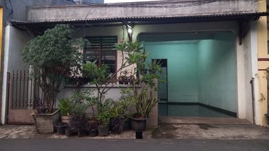 Promo Rumah di Klender, Jakarta Timur, LB 85m², Harga 1,3 Miliar