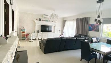 Rumah Mewah di Jakarta Garden City, Jakarta Timur, 5 Kamar Tidur, LT 282m²