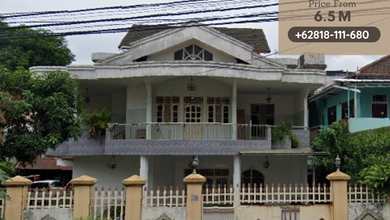 Hunian Mewah di Kalidoni, Palembang, 7 KT, LT 900m²