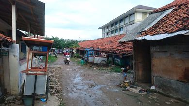 Rumah Area Premium Cengkareng Barat, Jakarta Barat - Harga Menarik 26 Miliar
