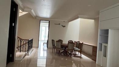 For Sale rumah Mewah di Alam Sutera, Tangerang - LT 240m²