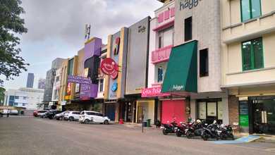 Ruko 3 Lantai Hadap Jalan Utama Bsd City, Tangerang Selatan