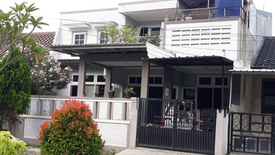 Dijual Rumah Nyaman di Serpong Villa Melati Mas, Tangerang Selatan - LT 150m²