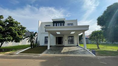 Hunian Elegan di Sutera Buana Alam Sutera, Tangerang, 5 Kamar Tidur, LT 300m²