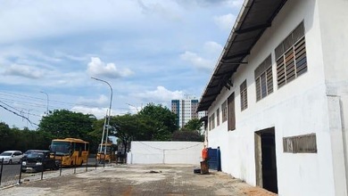 Gudang Murah Lokasi Strategis Pinggir Jalan Raya Di Jalan Lingkar Luar Jakarta