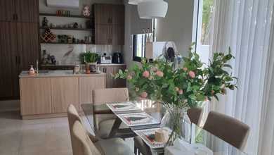 Penawaran Eksklusif, rumah Mewah di BSD Vermont, Tangerang, LB 350m²