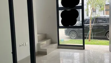 Rumah Sewa Nyaman Lokasi BSD, Tangerang Selatan, LB 92m²