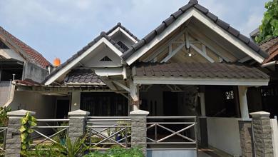 Rumah Dijual di Cipondoh, Tangerang, LB 140m², Harga Terbaik!