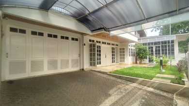 Penawaran Eksklusif, rumah Prestisius di Cempaka Putih, Jakarta Pusat, LB 522m²