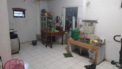 Rumah Prestisius di Kawasan Glodok, Jakarta Pusat, LB 130m², Harga 3 Miliar