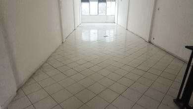 Ruko Di Kemayoran, Akses Container. Pinggir Jalan Raya