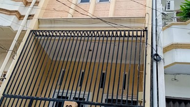 Rumah Sederhana Disewakan di Pademangan, Jakarta Utara, Harga Ekonomis