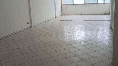 Ruko 4 Lt, Dgn Parkir 4 Mobil, Row 3 Jln Lebar