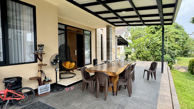 Rumah Area Premium BSD City, Tangerang - Harga Menarik 6,9 Miliar