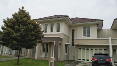 Rumah Area Premium Suvarna Sutera, Tangerang - Harga Terbaik 4,75 Miliar