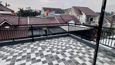 Rumah Dijual di Serpong Regency Melati Mas, Tangerang Selatan, LB 160m², Harga Terbaik!