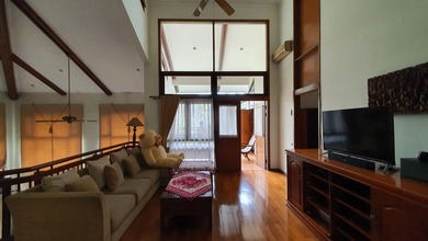 Rumah Prestisius di Kawasan BSD, Tangerang Selatan, LB 408m², Harga 14 Miliar