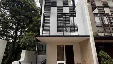 Kesempatan Rumah di BSD City, Tangerang, LB 120m², Harga 1,95 Miliar
