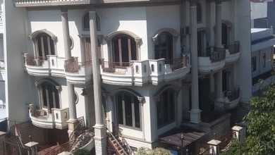 Rumah Elegan di Muara Karang, Jakarta Utara, 9 Kamar Tidur, LT 289m²