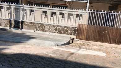 Kesempatan Eksklusif, rumah Mewah di Taman Surya, Jakarta Barat, LB 160m²