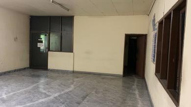 Disewakan Gudang Dipergudangan Karawaci 