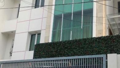Hunian Elite di Kawasan Pondok Indah, Jakarta Selatan, LB 450m², Harga 10 Miliar