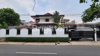 Hunian Mewah di Kawasan Pancoran, Jakarta Selatan, LB 395m², Harga 15 Miliar