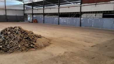 DISEWAKAN 2 GUDANG GANDENG 2000 m2 DI PARUNG PANJANG SIAP PAKAI