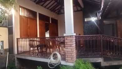 Hunian Elite di Kawasan Pangkalan Jati, Depok, LB 300m², Harga 10 Miliar