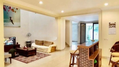 Hunian Elite di Kawasan Kemang, Jakarta Selatan, LB 450m², Harga 9 Miliar