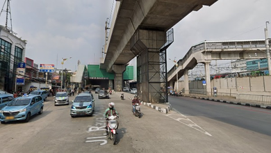 DISEWAKAN RUANG USAHA DI GEDUNG KOMERSIL JALAN RAYA LEBAK BULUS 
