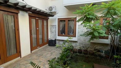 Hunian Elite di Kawasan BSD, Tangerang, LB 428m², Harga 13 Miliar