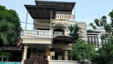 Rumah Sewaan Murah di Harapan Indah, Bekasi, 5 KT, Harga 60 Juta /tahun