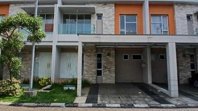 Rumah Sewaan Murah di Kelapa Gading, Jakarta Utara, 4 KT, Harga 100 Juta /tahun