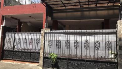 Dijual rumah Eksklusif di Pancoran, Jakarta Selatan - LT 301m²