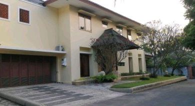 Rumah Nyaman untuk Disewakan di Pejaten, Jakarta Selatan, Harga 720 Juta /tahun