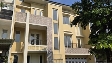 Dijual rumah Premium di Sutera Onix Alam Sutera, Tangerang - LT 240m²