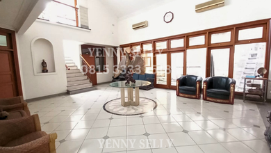 Kesempatan Eksklusif, rumah Mewah di Menteng, Jakarta Pusat, LB 800m²
