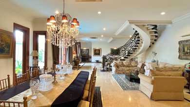 Rumah Mewah di Kebayoran Baru, Jakarta Selatan, 6 KT, LT 709m²