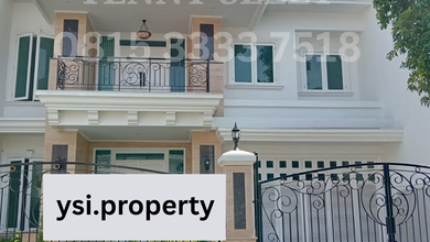For Sale rumah Eksklusif di Kembangan, Jakarta Barat - LT 300m²