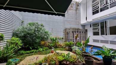 Hunian Elite di Kawasan Permata Buana, Jakarta Barat, LB 850m², Harga 26 Miliar