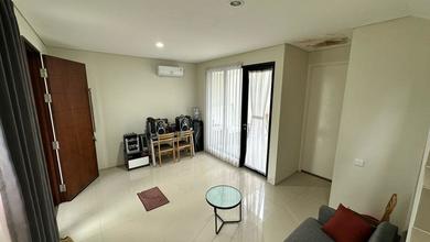 Dijual Rumah Strategis di Surabaya Kota, Surabaya - LT 72m²