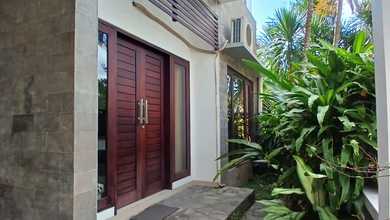 Rumah Sederhana di Kerobokan, Badung, Luas 170 m2