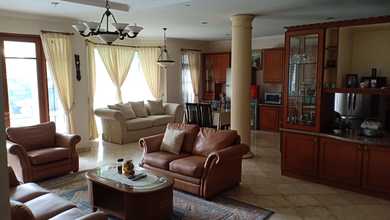 Penawaran Eksklusif, rumah Mewah di Bukit Sentul, Bogor, LB 320m²