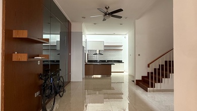 Hunian Elegan di Kelapa Gading, Jakarta Utara, 3 Kamar Tidur, LT 102m²