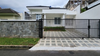 Jual Rumah Mewah LT 305 m2 Area Pondok Indah, Jakarta Selatan