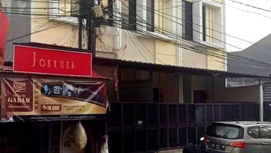 Dijual Cepat Rumah Bisa Usaha 3 Lantai Lokasi Bagus Dan Strategis Di Poris Indah