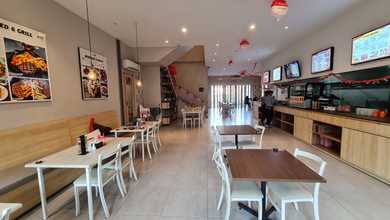 Dijual Cepat Ruko Luas Strategis 2 Lantai Di Jatiwaringin Bekasi