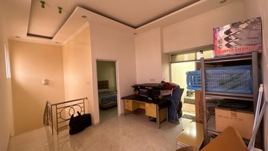 Promo Rumah di Cileungsi, Bogor, LB 300m², Harga 1,58 Miliar